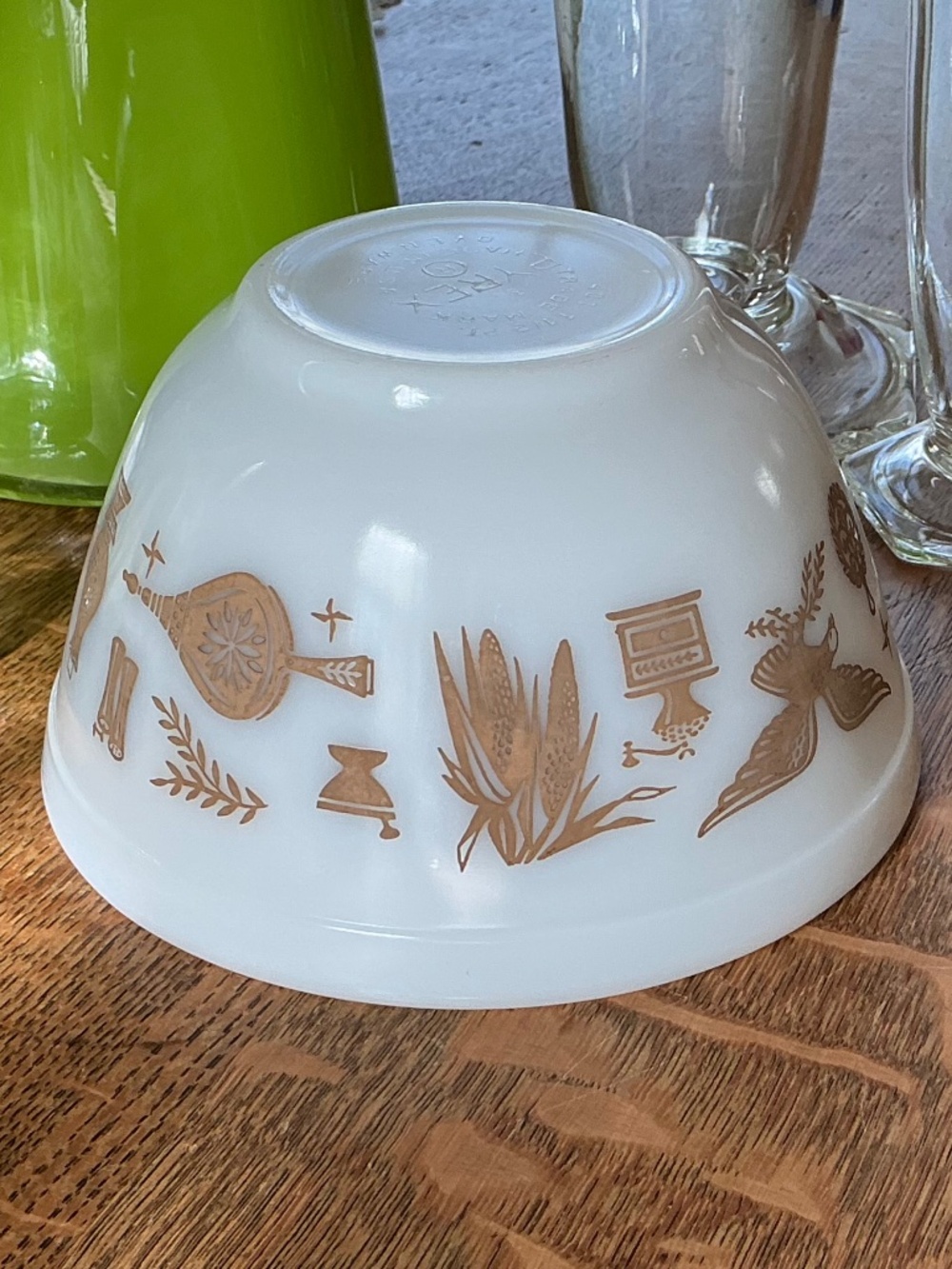 Pyrex Early American Vintage Bowl Glass #401 1 1/2 Pint - Picture 9 of 16